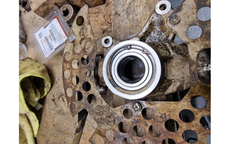 Comment changer ses roulements de roues et bagues de triangle sur son quad ?