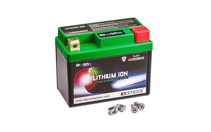 Quelle est la durée de vie d'une batterie de moto ? Quand faut-il changer sa batterie ?