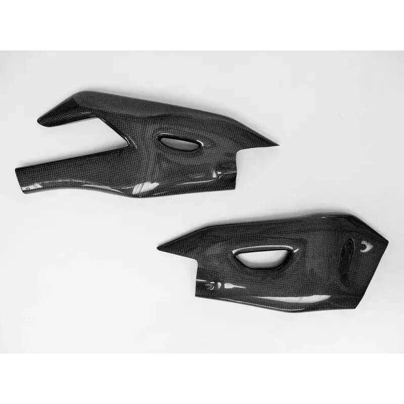 Carter de bras oscillant LIGHTECH carbone brillant Yamaha Yzf-R1