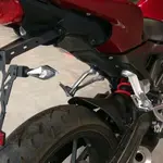 Support de plaque V PARTS noir Honda CB125R/300R