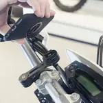 Pack complet SP CONNECT Moto Bundle fixé sur guidon Samsung S9+