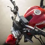 Pack complet SP-CONNECT Moto Bundle fixé sur guidon Samsung S9