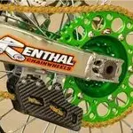 Couronne RENTHAL Ultralight™ 50 dents alu anti-boue pas 520 type 112U vert