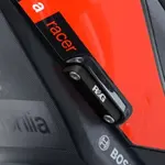 Cache orifice repose-pieds arrière gauche R&amp;G RACING - noir Aprilia