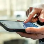 Protection en verre trempé QUAD LOCK - iPhone 13 Mini