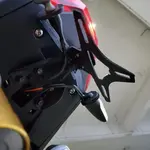 support de plaque R&amp;G