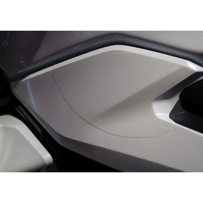 Kit de protection réservoir R&G RACING Second Skin (2 pièces) - Triumph Speed Triple 1200RR