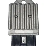 Régulateur TECNIUM Derbi à allumage Loenelli 6 broches